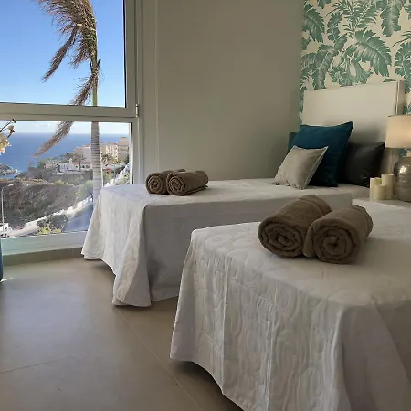 Luxury - Oasis Tucan ***** أذيخي