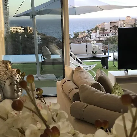 Luxury - Oasis Tucan ***** فيلة