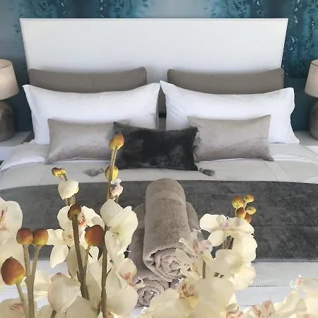 Luxury - Oasis Tucan ***** فيلة *