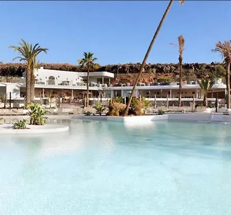 Luxury - Oasis Tucan ***** فيلة أذيخي